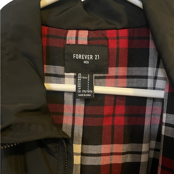 Men’s Forever 21 long fit bomber jacket - Picture 3 of 3